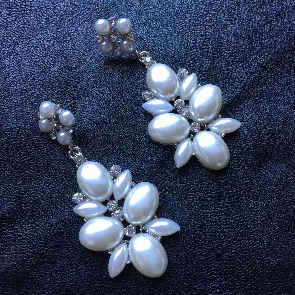 Faux Pearl Crystal Wedding Earrings Silver Tone